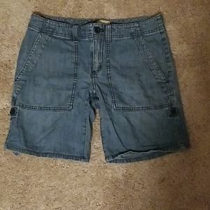 Jean Shorts with Deep Pockets